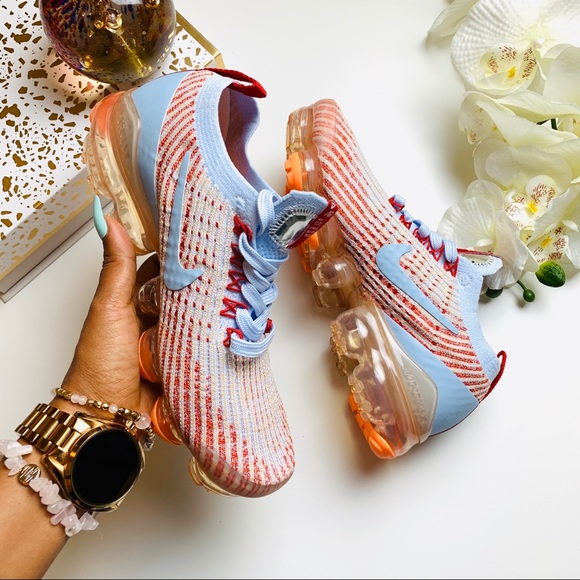 Nike Shoes - Nike Air Vapormax flyknit 3